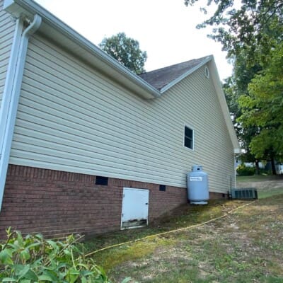 Clean Vinyl Siding after Power Washing in Chattanooga TN by QualityPRO Power Washing