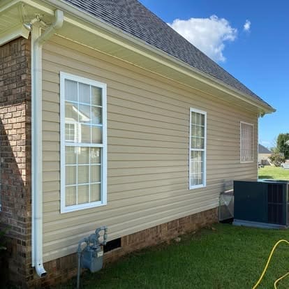 Clean Vinyl Siding after Power Washing in Chattanooga TN by QualityPRO Power Washing