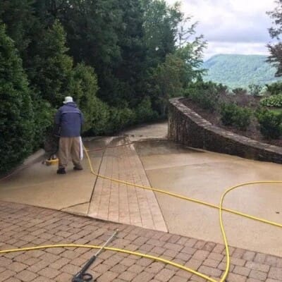 Driveway Cleaning in Chattanooga TN by QualityPRO Power Washing