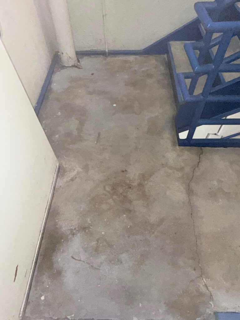 Stairwell pressure washing Chattanooga