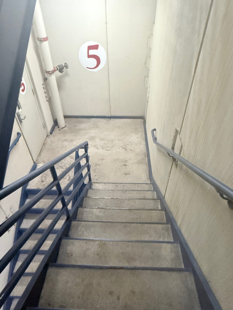 Stairwell pressure washing Chattanooga