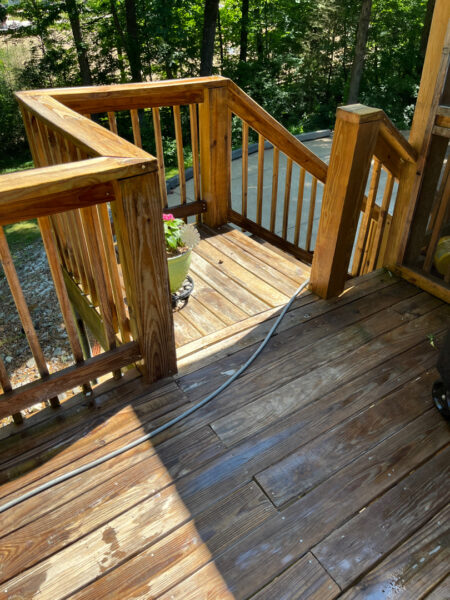This project in Hixson restored the home's exterior, concrete walkway, driveway, and wood deck through specialized low-pressure soft washing and thorough rinsing to remove mold, mildew, dirt, and other surface contaminants.