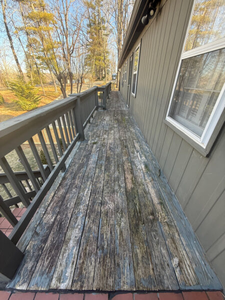 This project in Signal Mountain involved the assessment, repair, prep work, and washing of a home's exterior as part of a comprehensive exterior and selective interior transformation.