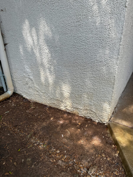 This project involved a comprehensive exterior soft wash and pressure cleaning of an apartment community in Cleveland, restoring the buildings, breezeways, concrete walkways, mail center, dumpster pads, and clubhouse to a clean and refreshed condition.
