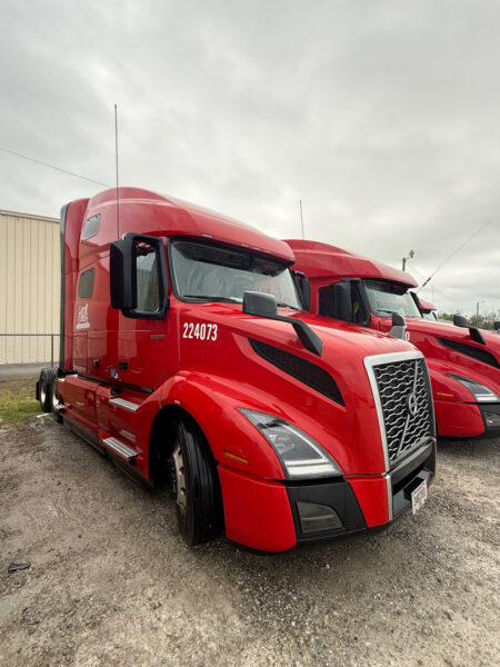 This project involved performing consistent, monthly exterior pressure washes on a fleet of Carter Express sleeper cab trucks in Chattanooga to remove road grime and maintain a professional appearance.