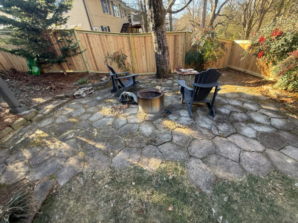 This project in Signal Mountain involved the assessment, repair, prep work, and washing of a home's exterior as part of a comprehensive exterior and selective interior transformation.