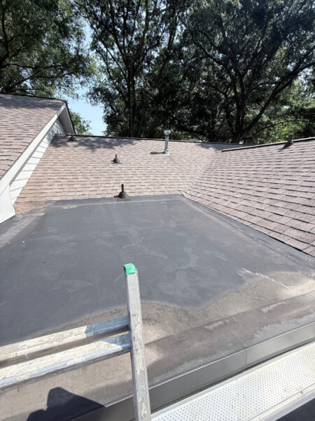 This project involved a comprehensive exterior refresh of a Chattanooga home using soft washing and surface cleaning to safely remove dirt, mold, and residue from the siding, gutters, porches, concrete walkways, brick retaining walls, entryway columns, wooden swing, and stone pool deck.