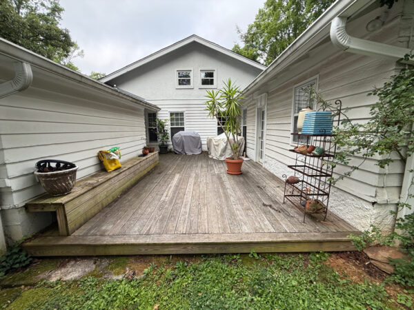 This project involved a comprehensive soft wash of the home's various siding materials and a wood deck to remove organic growth and surface contaminants while preserving the integrity of all finishes.