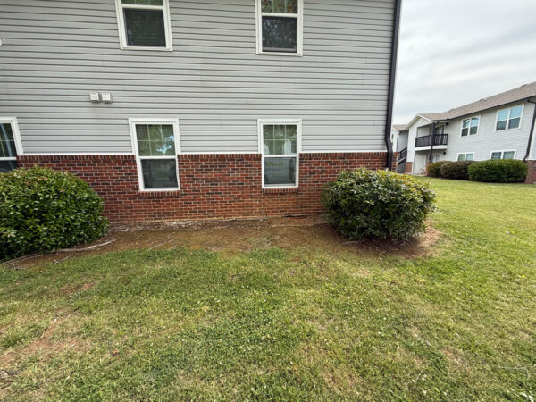This project involved a comprehensive exterior soft wash and pressure cleaning of an apartment community in Cleveland, restoring the buildings, breezeways, concrete walkways, mail center, dumpster pads, and clubhouse to a clean and refreshed condition.