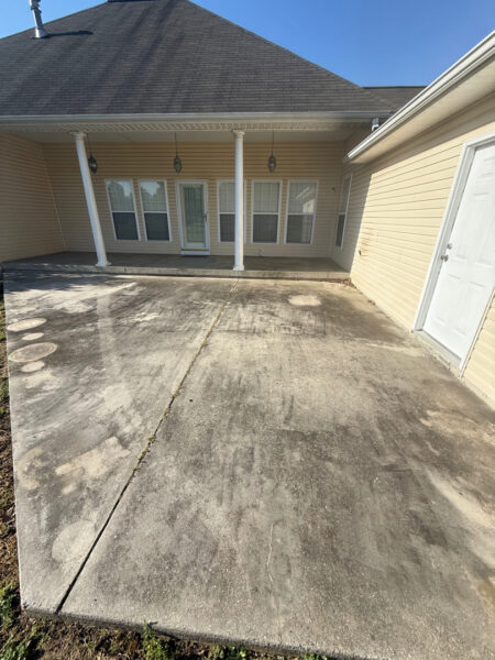 This project in Ider featured a comprehensive soft wash of the residence and garage along with a restorative surface treatment of the driveway and walkways to remove organic growth and prepare exterior wood surfaces for painting.