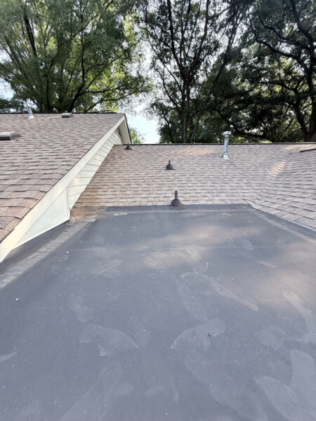 This project involved a comprehensive exterior refresh of a Chattanooga home using soft washing and surface cleaning to safely remove dirt, mold, and residue from the siding, gutters, porches, concrete walkways, brick retaining walls, entryway columns, wooden swing, and stone pool deck.