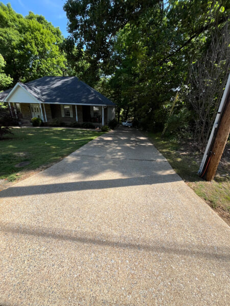This project in Hixson restored the home's exterior, concrete walkway, driveway, and wood deck through specialized low-pressure soft washing and thorough rinsing to remove mold, mildew, dirt, and other surface contaminants.