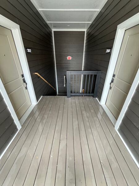 For Collier Construction’s Breezeway Building 4 in Chattanooga, we delivered a comprehensive, code-compliant, and fully coordinated electrical and low-voltage installation spanning in-unit circuitry, common-area and emergency lighting, service distribution, and life-safety systems.