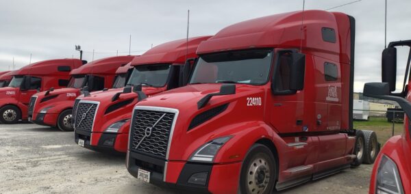 This project involved performing consistent, monthly exterior pressure washes on a fleet of Carter Express sleeper cab trucks in Chattanooga to remove road grime and maintain a professional appearance.