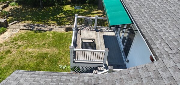 This Signal Mountain home exterior project successfully completed a comprehensive first-floor window cleaning, cleared and flushed the gutter system to ensure proper drainage, and pressure-washed the composite deck to restore its original appearance and protect it from weather-related damage.