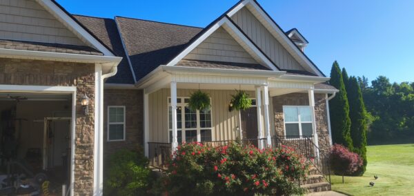 This project utilized low-pressure soft-wash methods to clean the entire two-story exterior envelope, a wood deck with stairs, and first-story exterior windows to remove organic growth and environmental buildup.