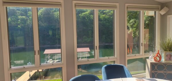 This project provided comprehensive interior and exterior glass cleaning for a single-story home in Soddy-Daisy, focusing exclusively on restoring streak-free clarity to the panes to maximize natural light and visibility.