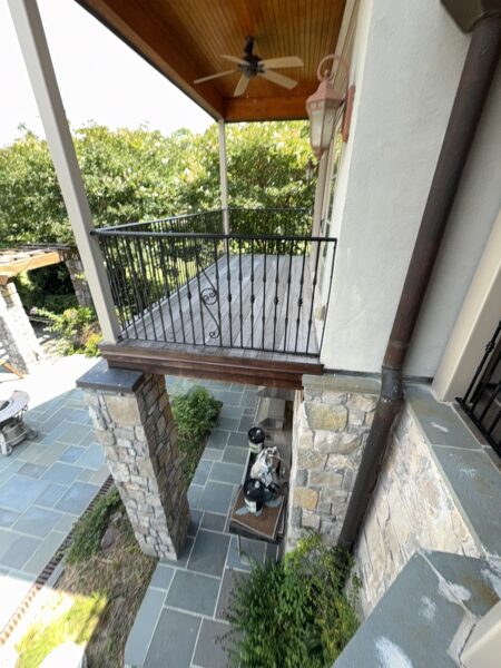 This project involved a comprehensive soft wash and power rinse of a two-story residence in Signal Mountain, including its siding, pool deck, stone fireplace, metal fencing, patio furniture, and multi-level brick, stone, and wood patios to remove mold, mildew, and environmental buildup.