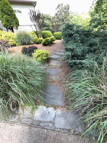 This project involved a comprehensive soft wash and power rinse of a two-story residence in Signal Mountain, including its siding, pool deck, stone fireplace, metal fencing, patio furniture, and multi-level brick, stone, and wood patios to remove mold, mildew, and environmental buildup.