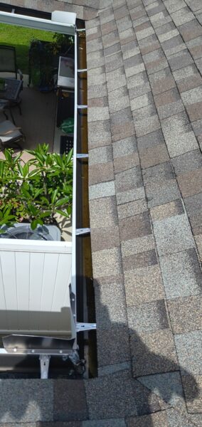 This project involved a comprehensive gutter cleaning, flushing, and downspout inspection across a 31-unit townhome community in Fort Oglethorpe, with all debris collected and removed to ensure clean surrounding grounds and fully functional drainage systems.