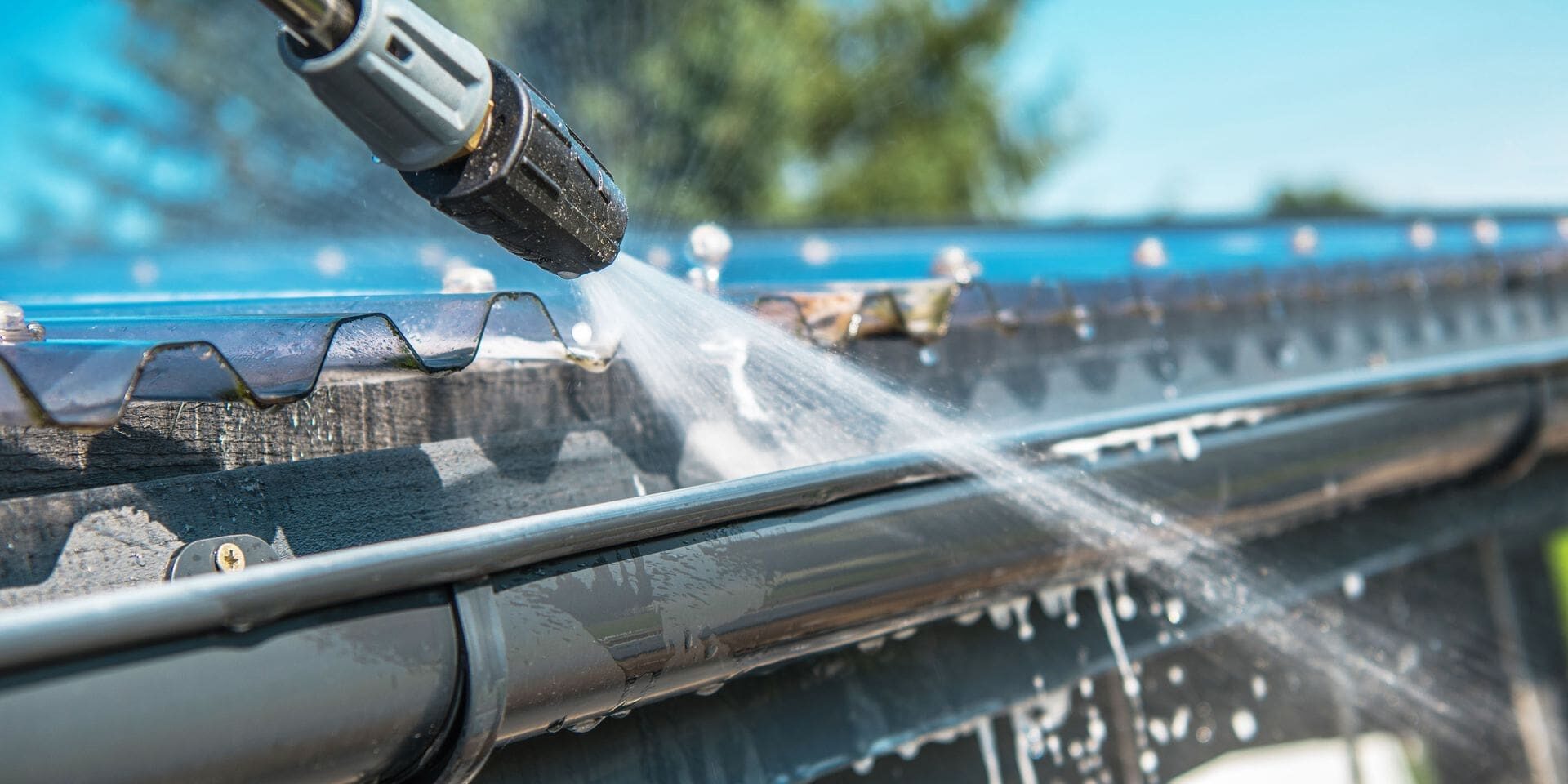 Trust QualityPro Power Washing for expert gutter cleaning. Affordable, thorough, and guaranteed satisfaction in Chattanooga.